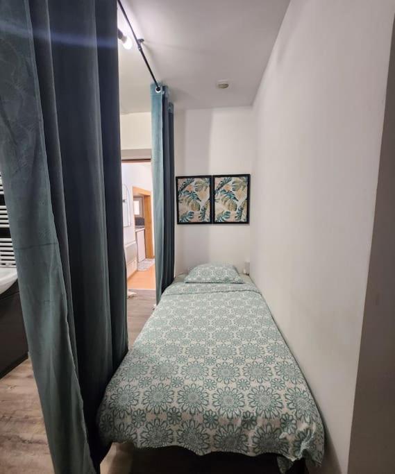 La Petite Loge De L'Ile Apartment Nantes Luaran gambar